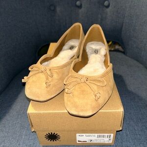 Uggs Lena flats